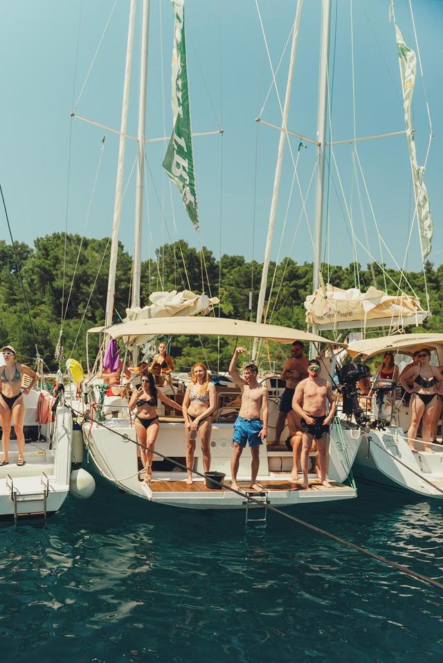 Rejsy studenckie z The Boat Trip (7).jpg